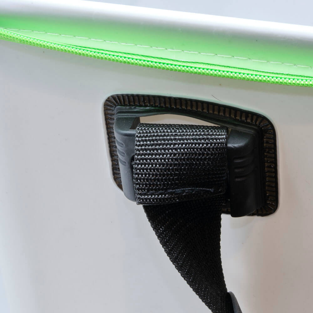 Rubber Bakkan | 45*30*29cm | White/Green - Image 3